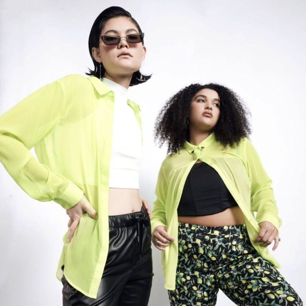 Wildfang The Empower Sheer Long Sleeve Button Up Medium– Neon Green